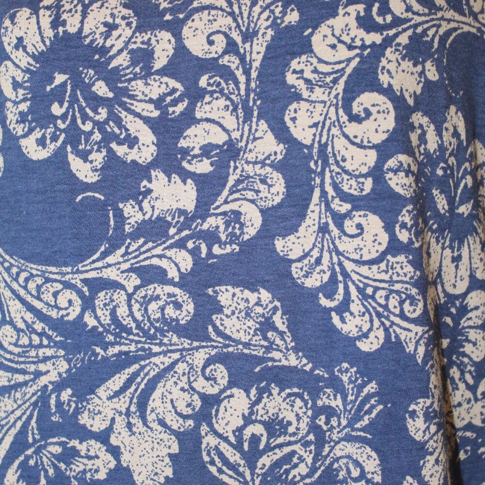 Dress - Picture 2 of 6